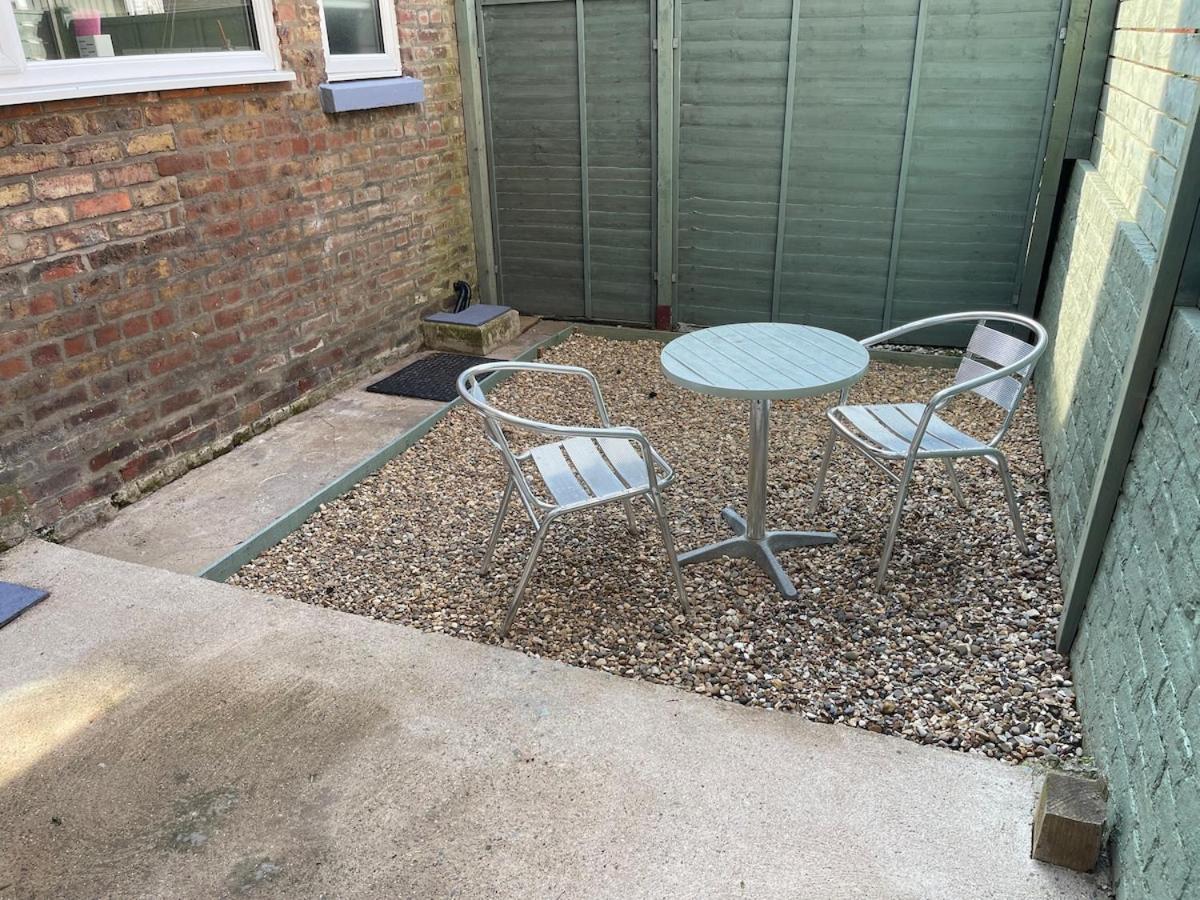 Marine View - Dog Friendly Apartment 500Ft From Beach Bridlington Ngoại thất bức ảnh